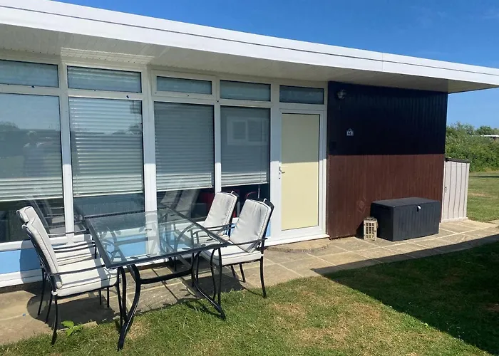 Selsey Country Club Valencia Chalet